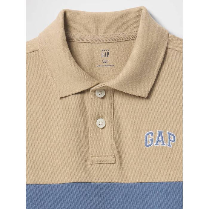 Футболка-поло с воротником-поло Gap Colorblock цвет: Голубой