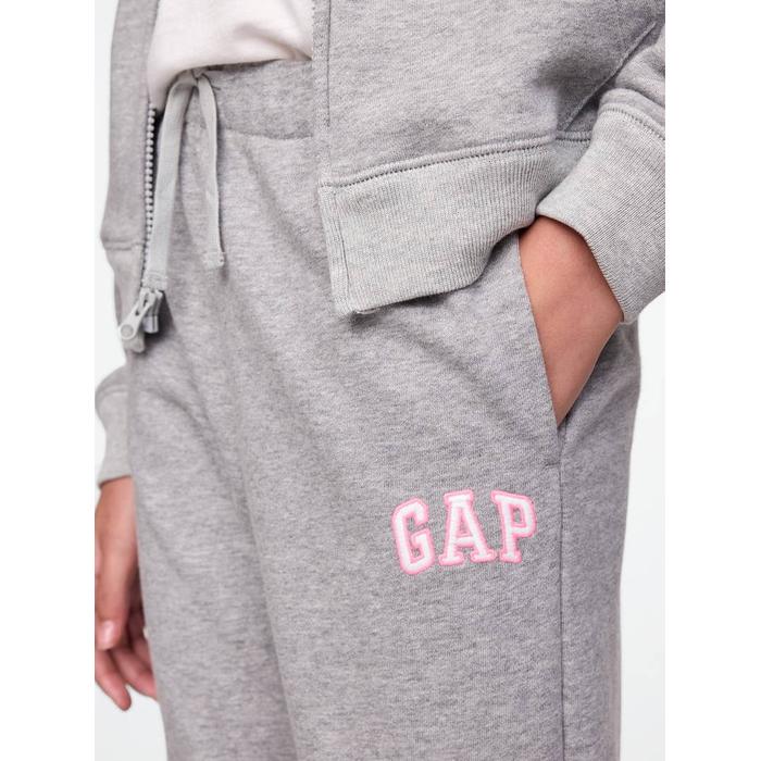 Relaxed Спортивные штаны джоггера из махровой ткани с логотипом Gap