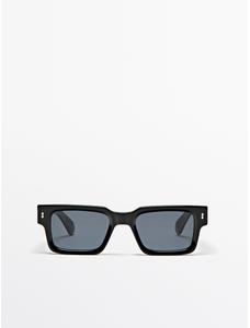 Солнцезащитные очки в квадратной оправе цвет: Черный