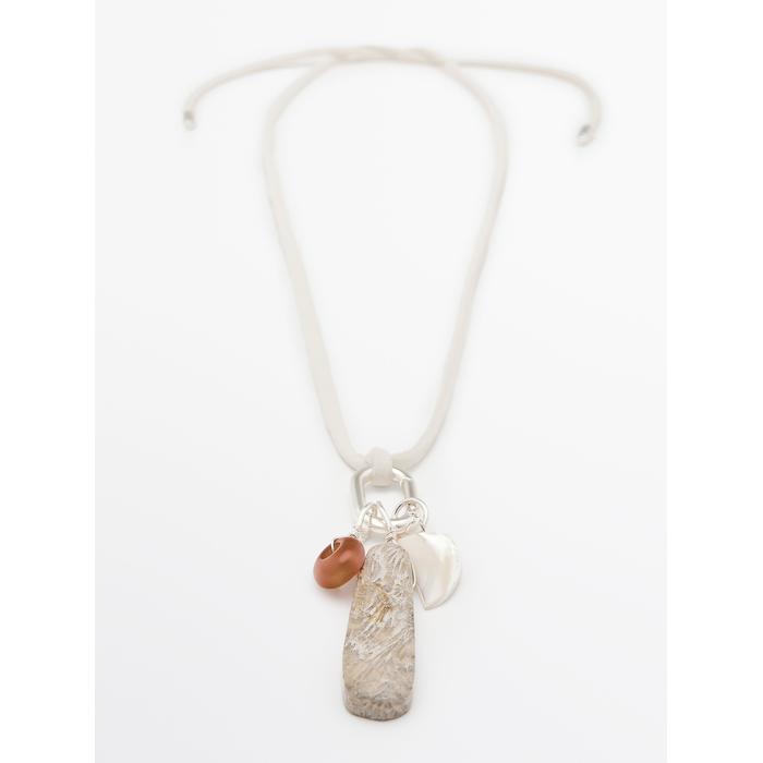 Charm necklace with stones цвет: Жемчужно-серый