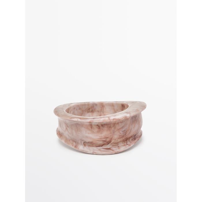 Marble-effect resin bracelet цвет: Шоколадный