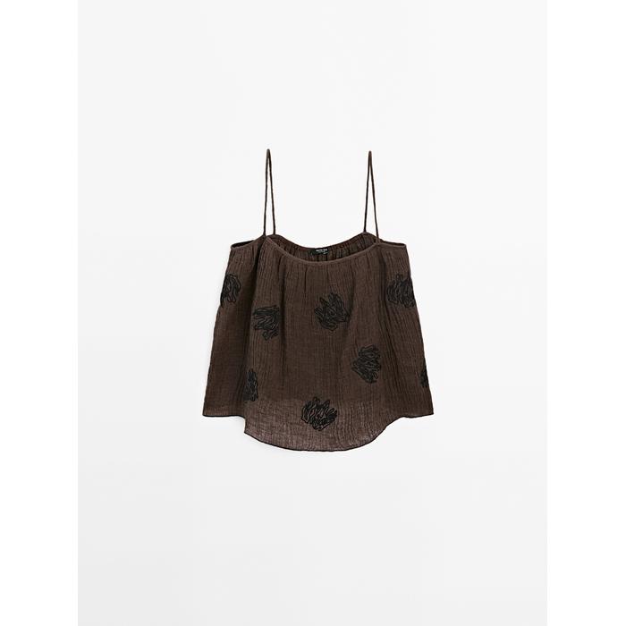 Fluid textured top with embroidered detail цвет: Шоколадный
