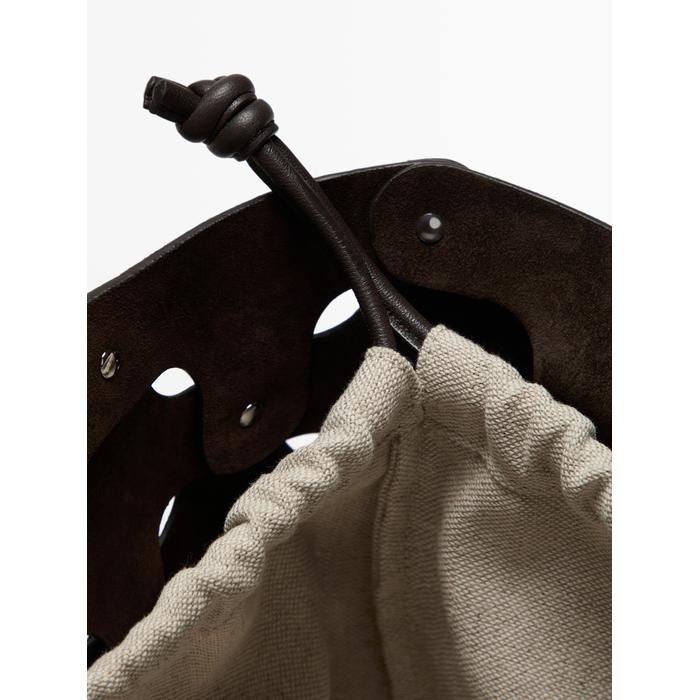 Suede leather shopper bag with studs цвет: Коричневый