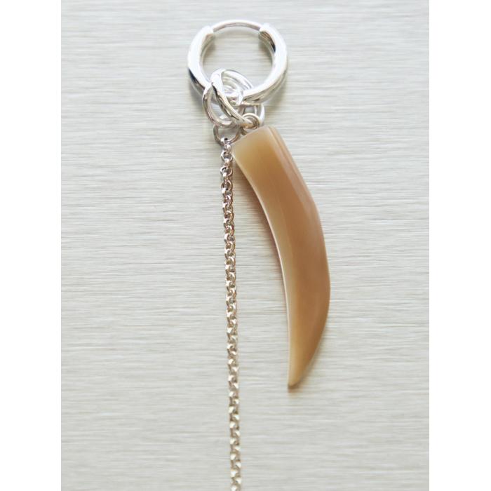 Hoop earrings with stone цвет: Цвет кости
