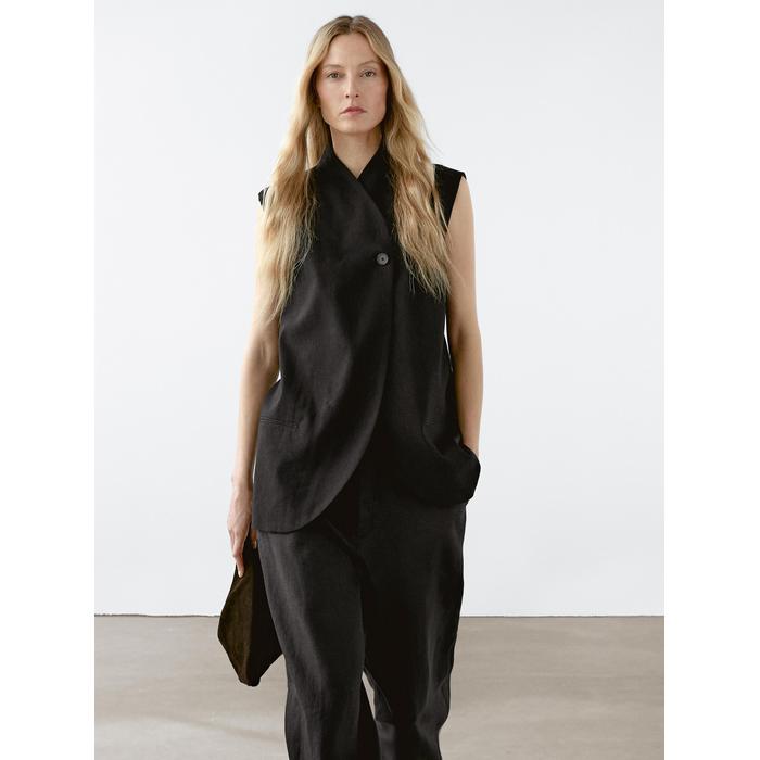 Waistcoat with linen turtleneck цвет: Черный