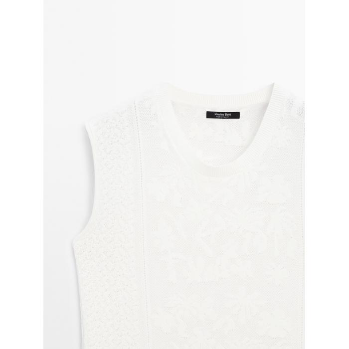 Sleeveless top with lace detail цвет: Натуральный, кремовый