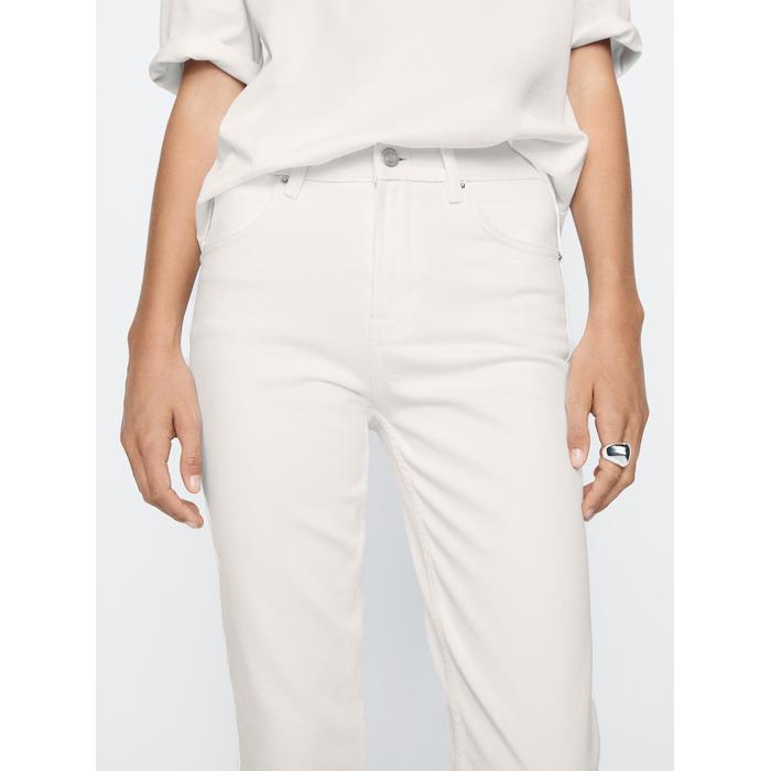 Cropped mid rise slim fit jeans цвет: Натуральный, кремовый