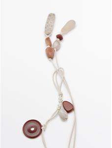 Misplaced-style leather cord belt with stones цвет: Жемчужно-серый