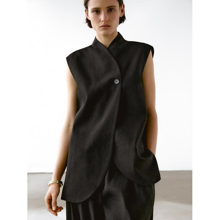 Waistcoat with linen turtleneck цвет: Черный