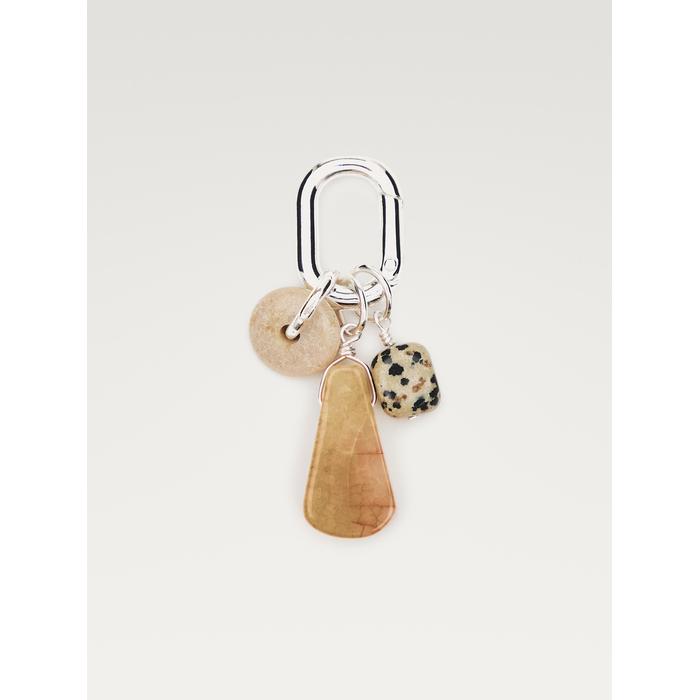 Stone charm цвет: Цвет кости