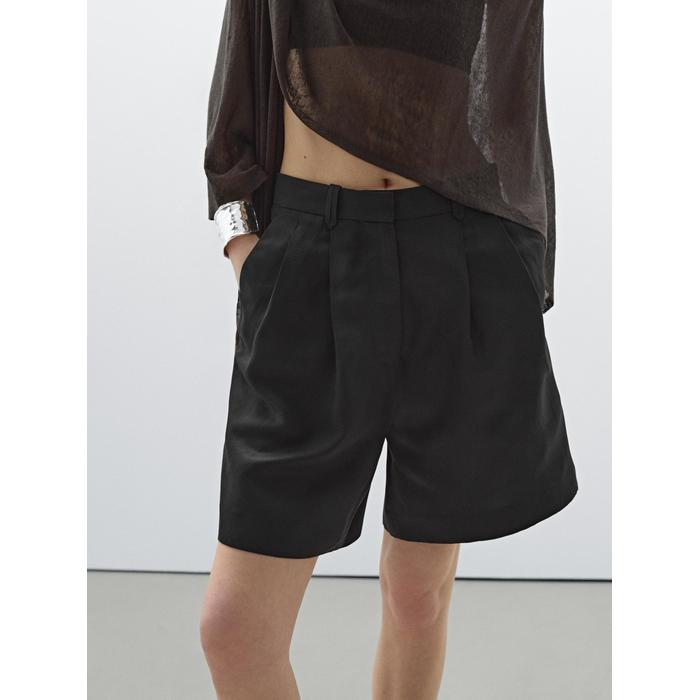 Шорты из смесового льна Tencel™ со складками цвет: Черный