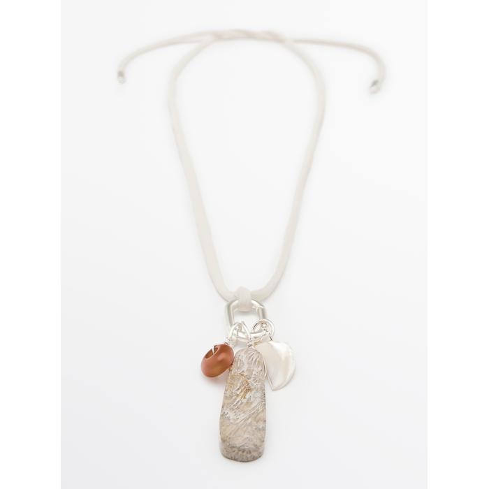 Charm necklace with stones цвет: Жемчужно-серый