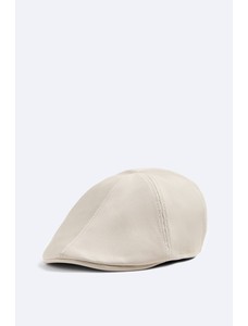 текстурированная плоская шапочка