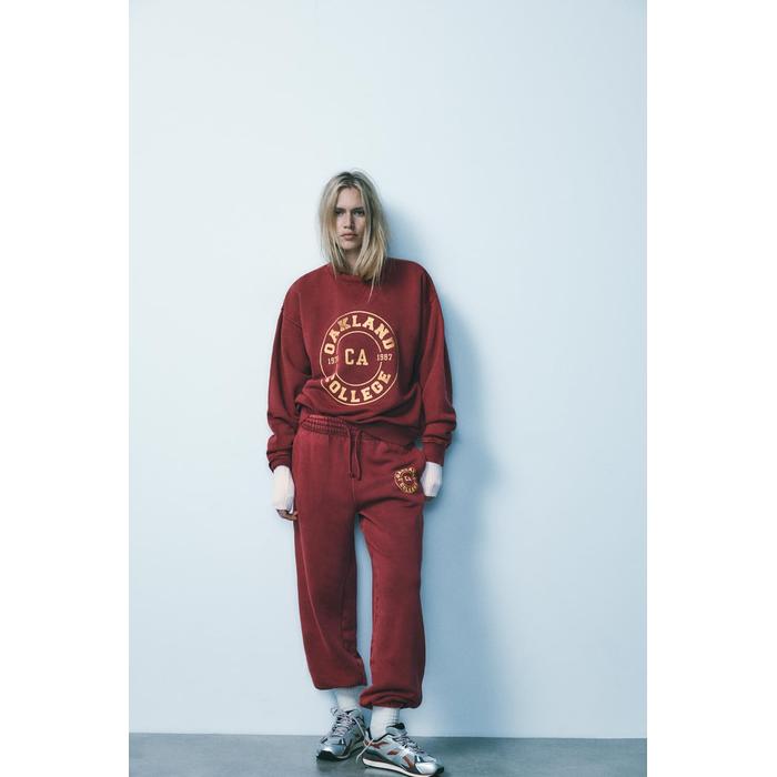 W sweatshirt zara on sale