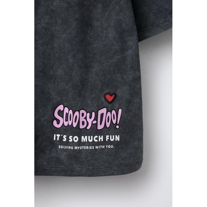 ФУТБОЛКА СО СТИРАНЫМ ЭФФЕКТОМ SCOOBY DOO™