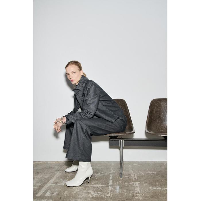 ДЖИНСОВАЯ КУРТКА ИЗ КОЛЛЕКЦИИ ZW COLLECTION