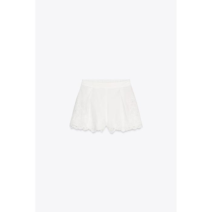 ШОРТЫ С ВЫШИВКОЙ И ВЫТАЧКАМИ ИЗ КОЛЛЕКЦИИ ZW COLLECTION