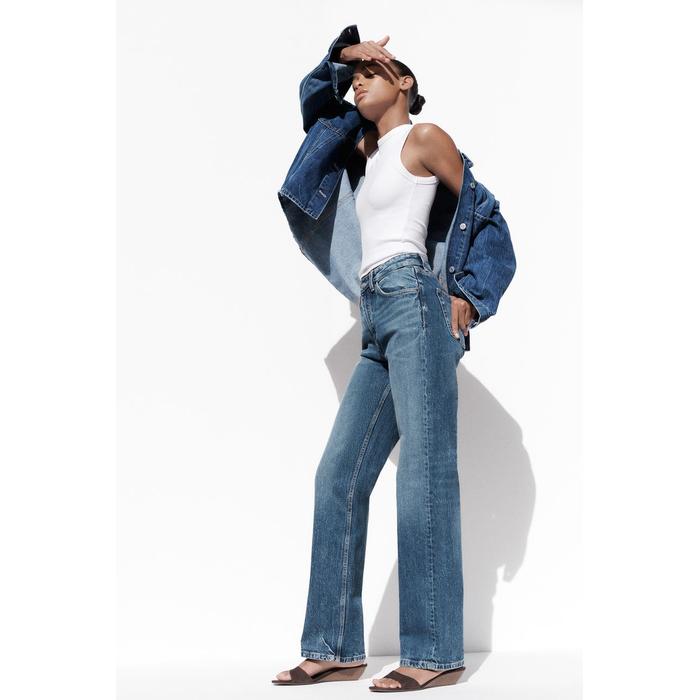 ДЖИНСЫ TRF С MOM FIT ВЫСОКОЙ ТАЛИЕЙ