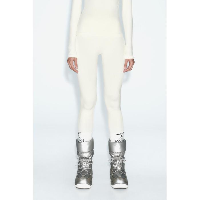 ВОДООТТАЛКИВАЮЩИЕ БОТИНКИ ИЗ КОЛЛЕКЦИИ SKI COLLECTION