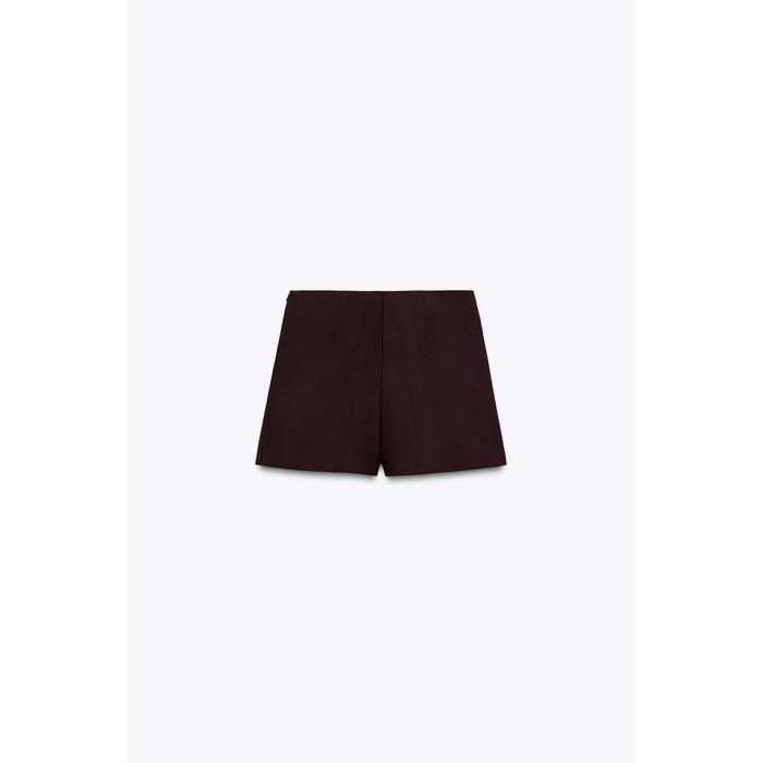 ПРИПОДНЯТАЯ ПУГОВИЦА SKORT