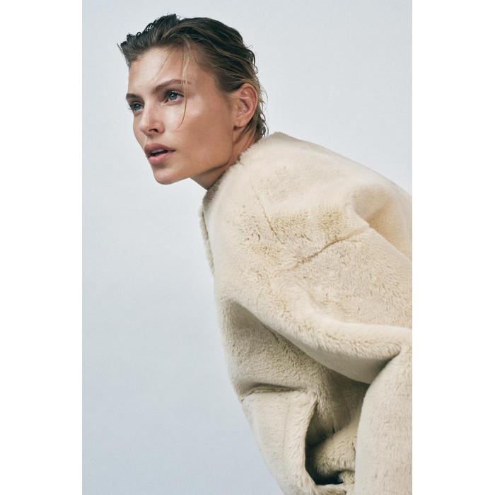 КУРТКА ИЗ ИСКУССТВЕННОГО МЕХА КОЛЛЕКЦИИ ZW COLLECTION