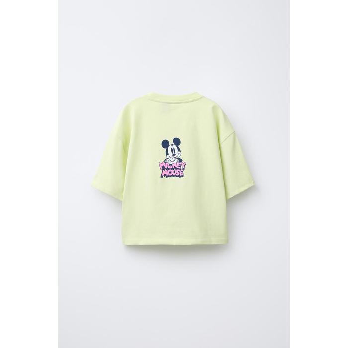 DISNEY КОМПЛЕКТ ИЗ ФУТБОЛКИ И БЕРМУДСКИХ ОСТРОВОВ С МИККИ МАУСОМ ©