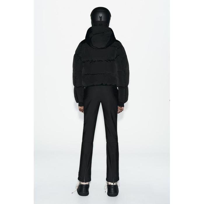 ПУХОВИК ИЗ КОЛЛЕКЦИИ SKI COLLECTION С ТЕХНОЛОГИЕЙ RECCO® ДЛЯ ЗАЩИТЫ ОТ ВОДЫ И ВЕТРА