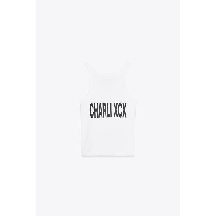 CHARLI XCX© ТОП НА БРЕТЕЛЬКАХ