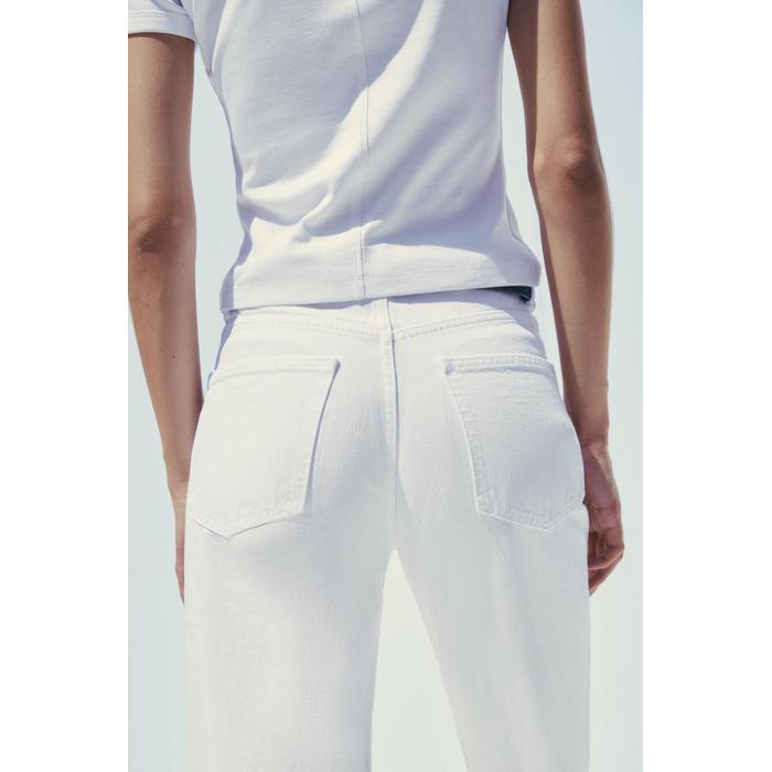 ДЖИНСЫ TRF С MOM FIT ВЫСОКОЙ ТАЛИЕЙ
