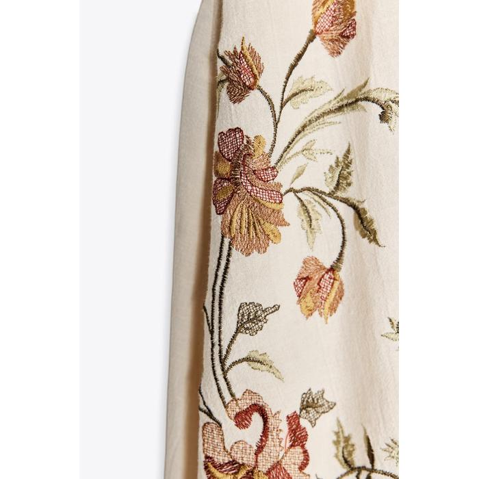 КОРОТКОЕ ПЛАТЬЕ С ВЫШИВКОЙ ИЗ КОЛЛЕКЦИИ ZW COLLECTION