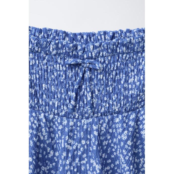 МНОГОСЛОЙНЫЕ БЕРМУДЫ SKORT С ЦВЕТОЧНЫМ РИСУНКОМ
