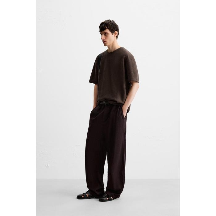 EX</span>ФУТБОЛКА ПРИТАЛЕННОГО <span translate="no">RELAXED КРОЯ