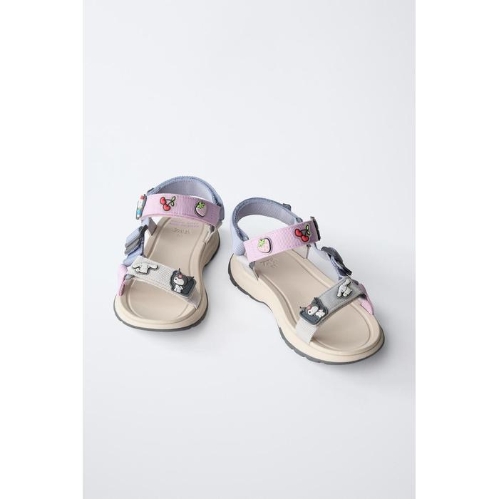 HELLO KITTY И ДРУЗЬЯ © ТЕХНИЧЕСКИЕ БОСОНОЖКИ