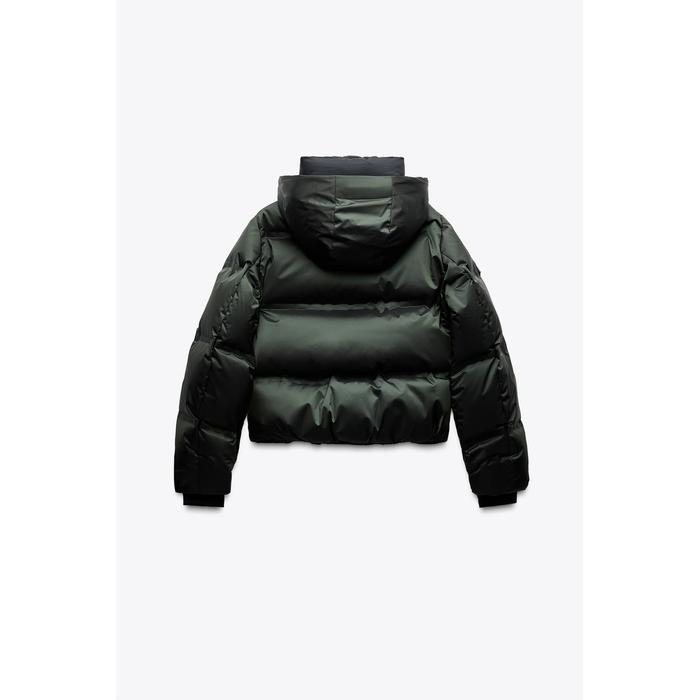 ПУХОВИК ИЗ КОЛЛЕКЦИИ SKI COLLECTION С ТЕХНОЛОГИЕЙ RECCO® ДЛЯ ЗАЩИТЫ ОТ ВОДЫ И ВЕТРА