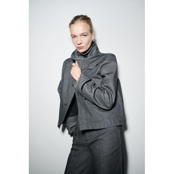 ДЖИНСОВАЯ КУРТКА ИЗ КОЛЛЕКЦИИ ZW COLLECTION