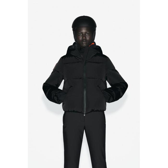 ПУХОВИК ИЗ КОЛЛЕКЦИИ SKI COLLECTION С ТЕХНОЛОГИЕЙ RECCO® ДЛЯ ЗАЩИТЫ ОТ ВОДЫ И ВЕТРА