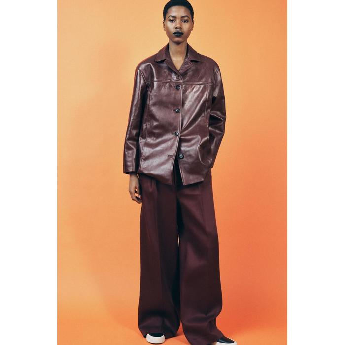 КОЖАНАЯ КУРТКА ИЗ КОЛЛЕКЦИИ ZW COLLECTION