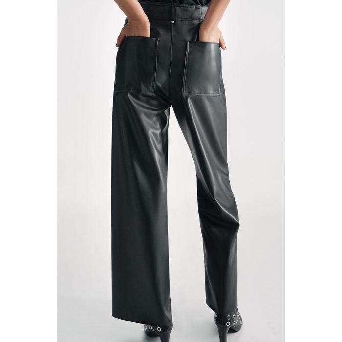 ШИРОКИЕ БРЮКИ С ЭФФЕКТОМ КОЖИ ИЗ КОЛЛЕКЦИИ ZW COLLECTION
