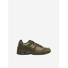 кроссовки new balance 2002r