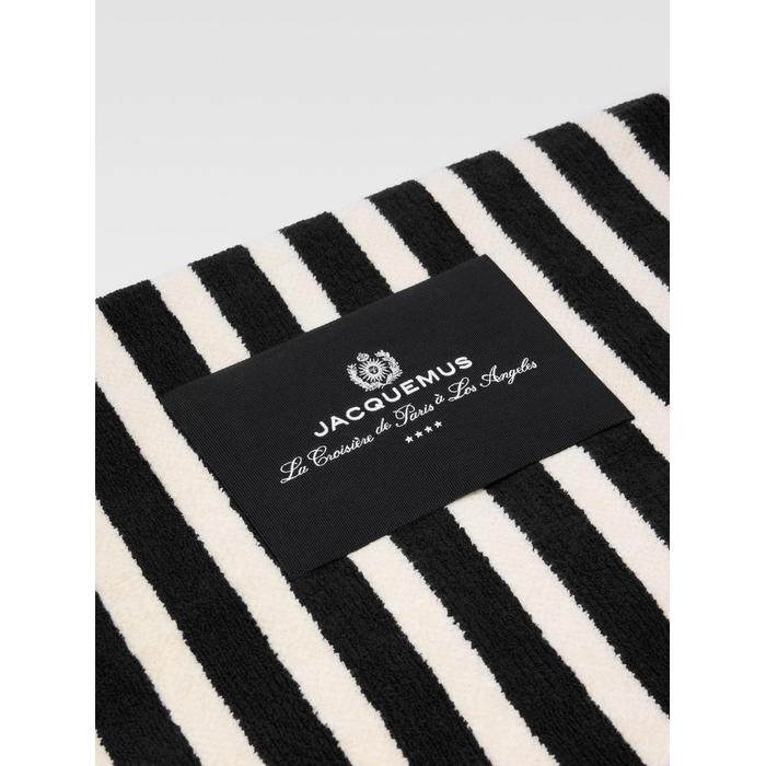 Полосатое полотенце Jacquemus Cruise цвет: Print sunshade stripes beige/black