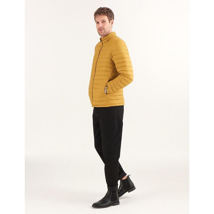 надувные пуховики stormwear™ из перьев и пуха