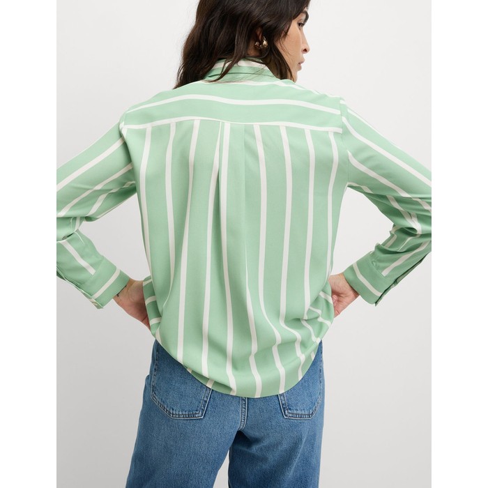 patterned shirt