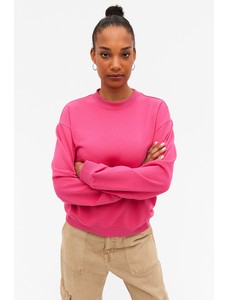 пурпурный свитер свободного покроя
