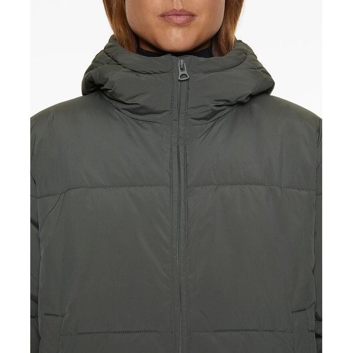 короткая водоотталкивающая утепленная куртка primaloft®