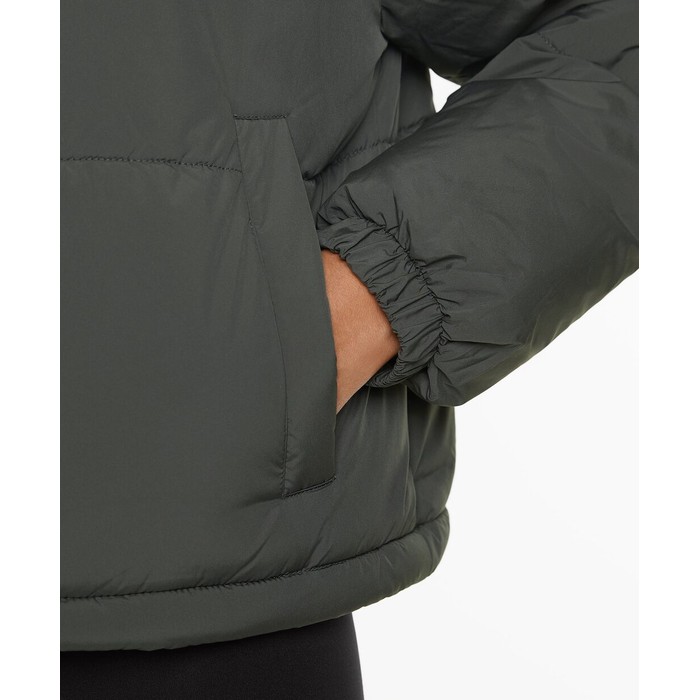короткая водоотталкивающая утепленная куртка primaloft®