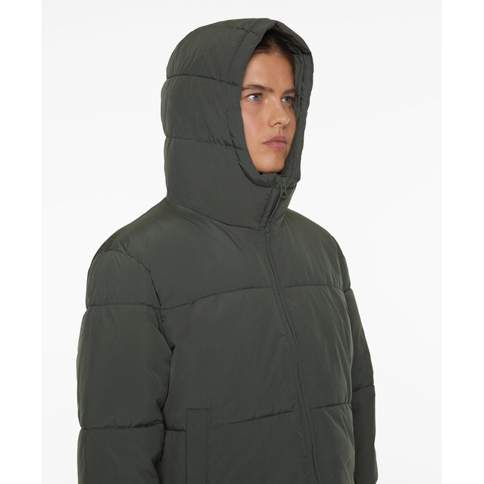 короткая водоотталкивающая утепленная куртка primaloft®