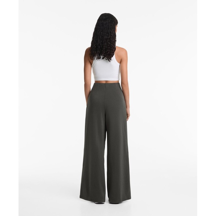 Плиссированные широкие брюки Soft Touch из модала