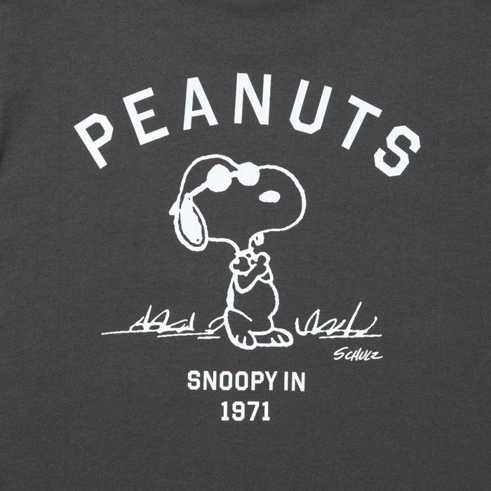 Футболка Peanuts UT цвет: Тёмно-серый