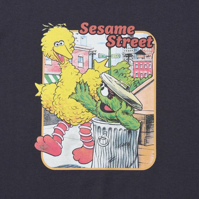 Sesame Street UT / Свободная Футболка цвет: Тёмно-серый