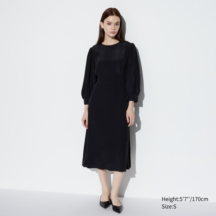 Расклешенное платье с рукавами 3/4 цвет: Чёрный